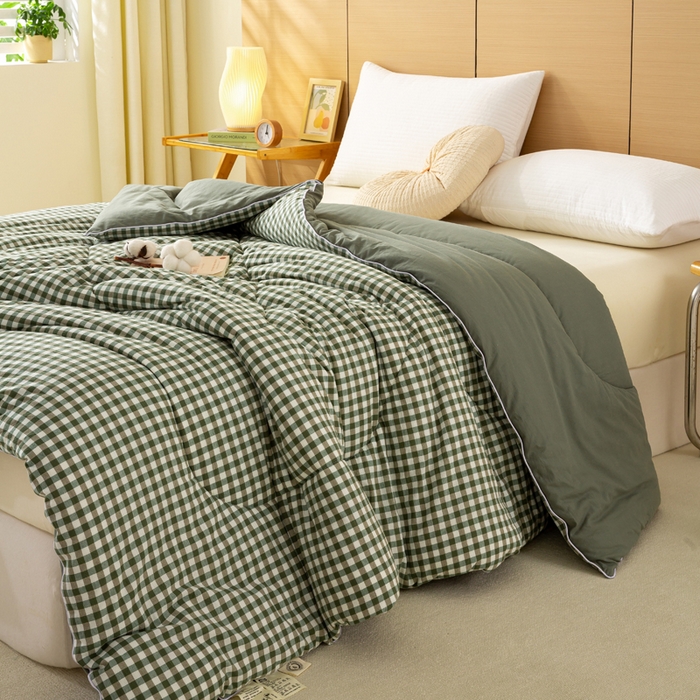 91家纺网 家纺一手货源 找家纺 美梦之都 2025新款全棉纯棉A类新疆棉花冬被被子被芯 绿小格