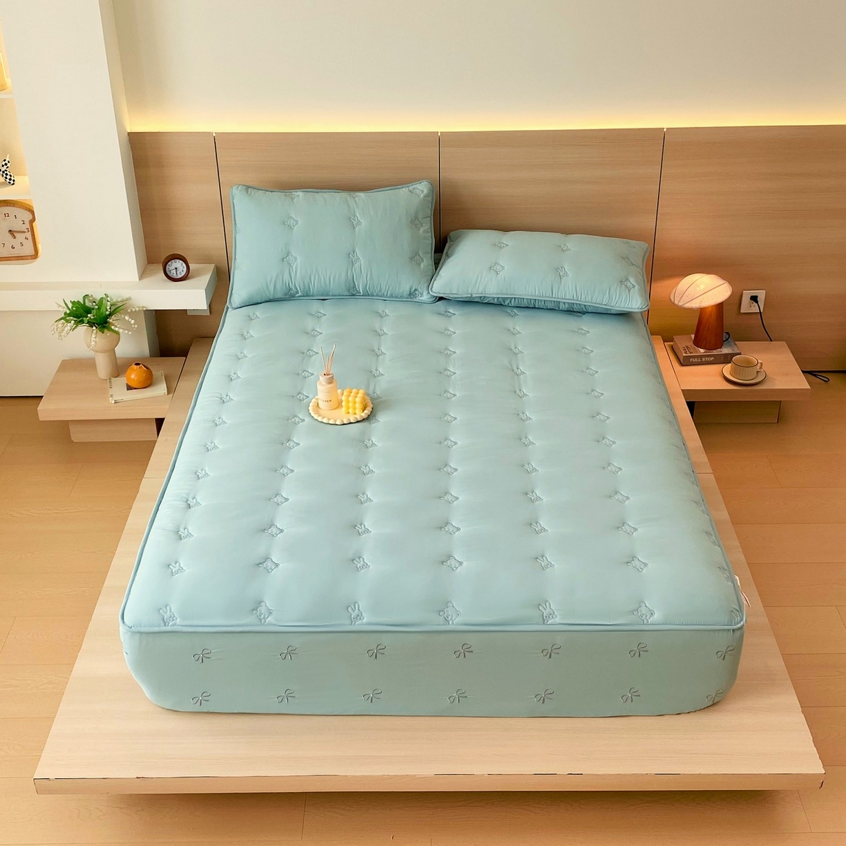 91家纺网 家纺一手货源 找家纺 尊康家纺（原磊科） 2025新款7A抗菌奶昔棉床笠-熊猫兔 熊猫兔-绿