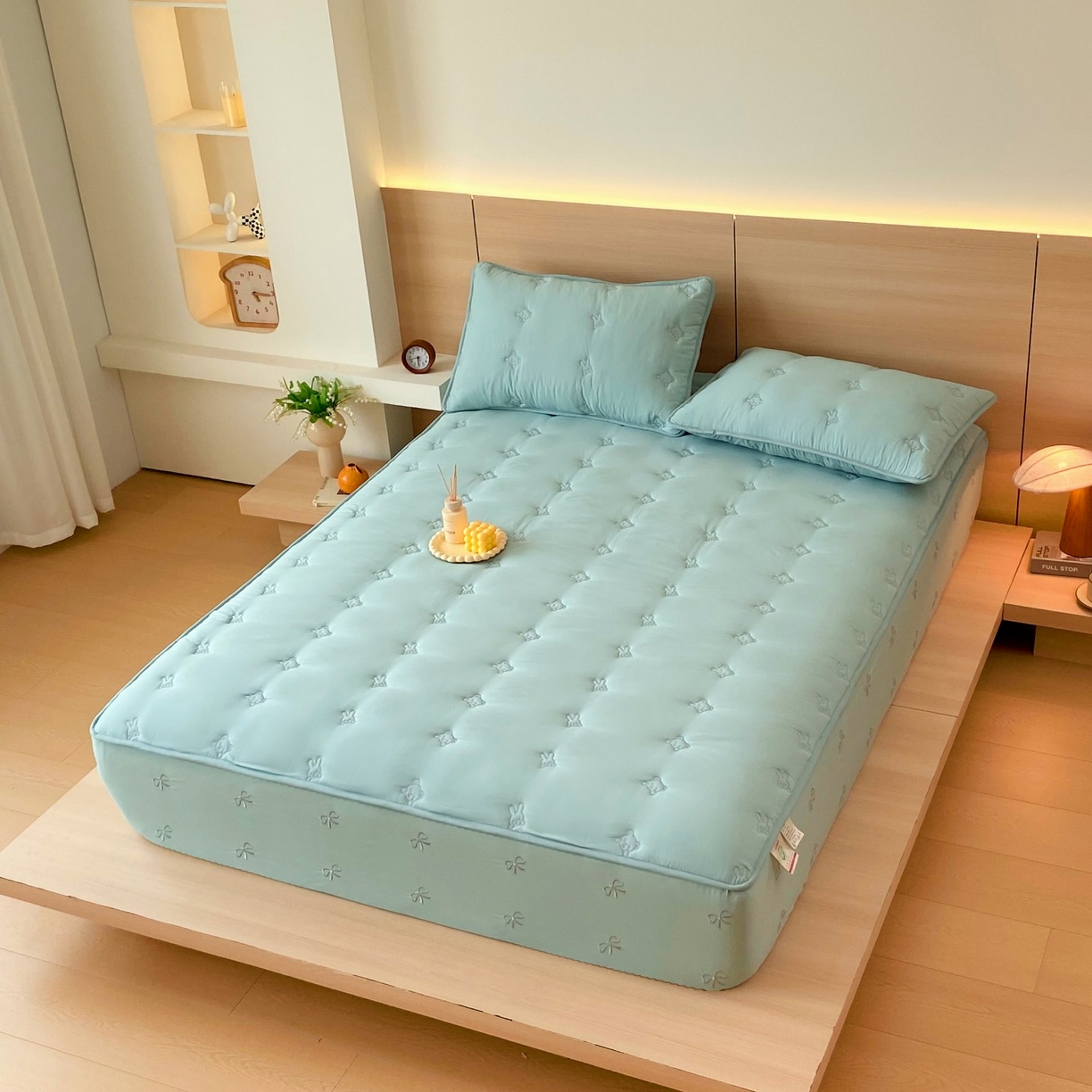 91家纺网 家纺一手货源 找家纺 尊康家纺（原磊科） 2025新款7A抗菌奶昔棉床笠-熊猫兔 熊猫兔-绿