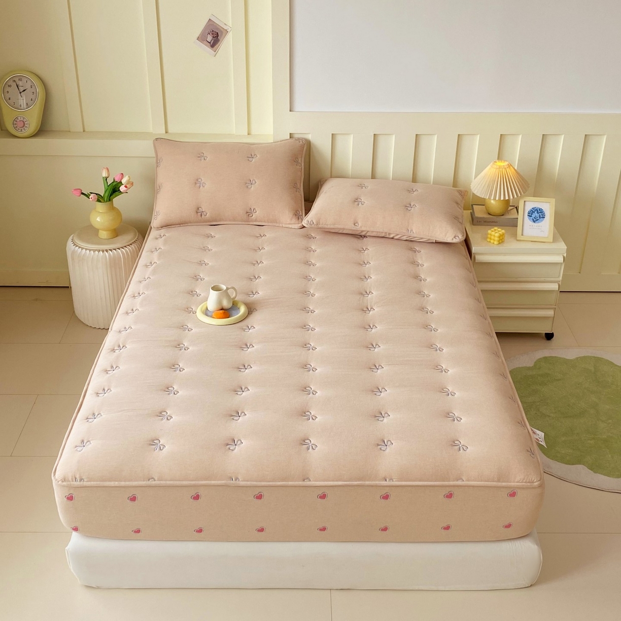 91家纺网 家纺一手货源 找家纺 尊康家纺（原磊科） 2025新款7A抗菌全棉色织水洗棉大豆棉填充床笠-同心结 同心结-香槟