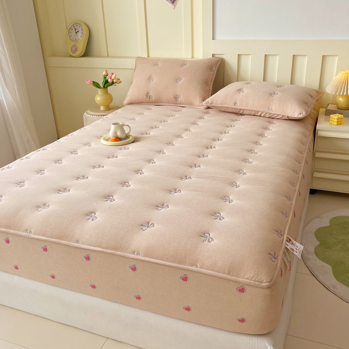 91家纺网 家纺一手货源 找家纺 尊康家纺（原磊科） 2025新款7A抗菌全棉色织水洗棉大豆棉填充床笠-同心结 同心结-香槟