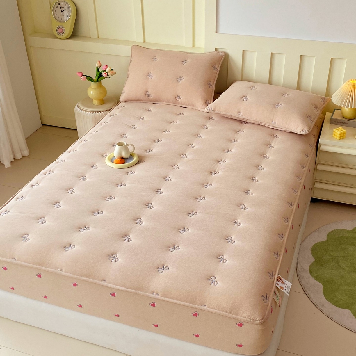 91家纺网 家纺一手货源 找家纺 尊康家纺（原磊科） 2025新款7A抗菌全棉色织水洗棉大豆棉填充床笠-同心结 同心结-香槟