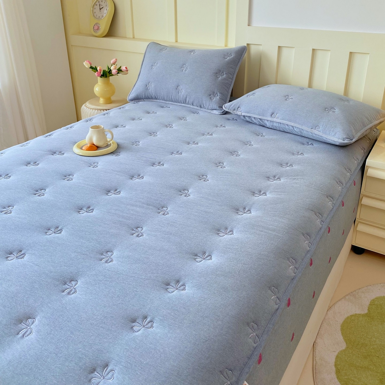 91家纺网 家纺一手货源 找家纺 尊康家纺（原磊科） 2025新款7A抗菌全棉色织水洗棉大豆棉填充床笠-同心结 同心结-蓝青年