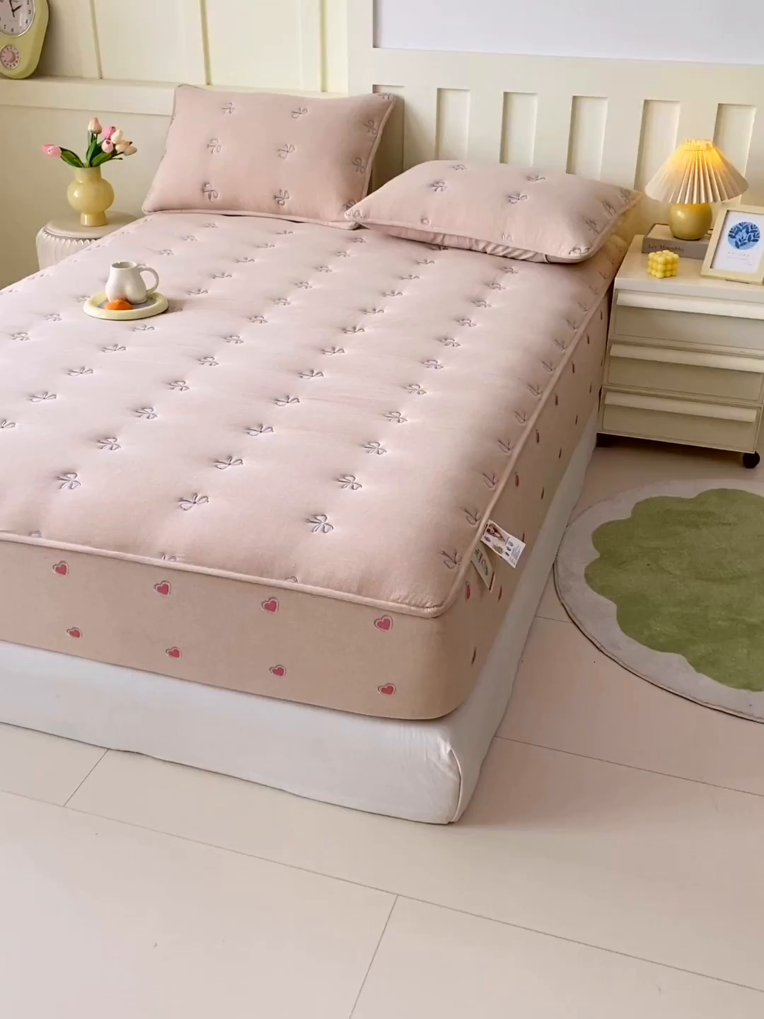 91家纺网 家纺一手货源 找家纺 尊康家纺（原磊科） 2025新款7A抗菌全棉色织水洗棉大豆棉填充床笠-同心结 同心结-香槟