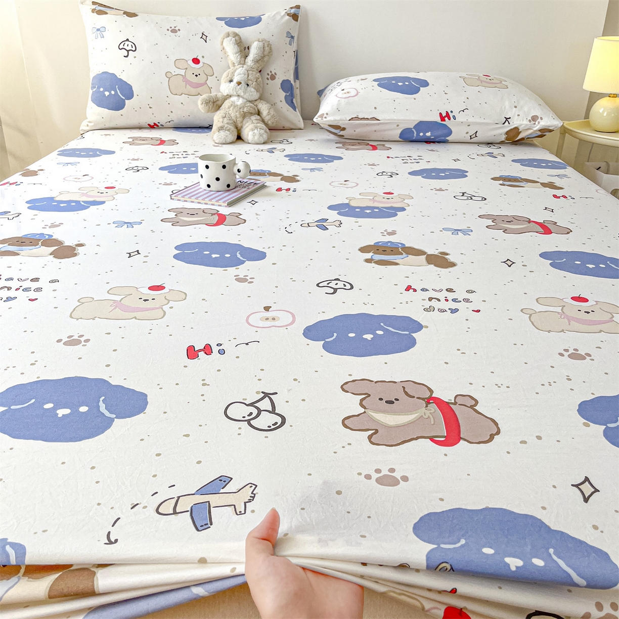 91家纺网 家纺一手货源 找家纺 盛秋家纺 2025新款A类水洗棉卡通印花床笠单品床笠单件单床笠 开心乐园