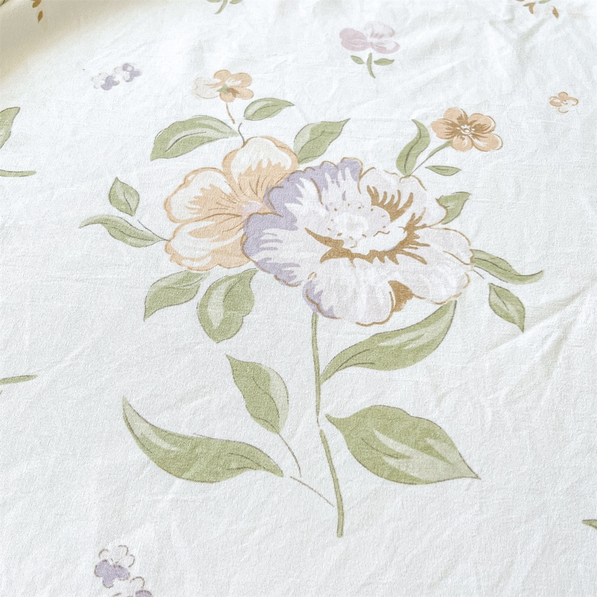 91家纺网 家纺一手货源 找家纺 盛秋家纺 2025新款A类水洗棉卡通印花床笠单品床笠单件单床笠 铃兰