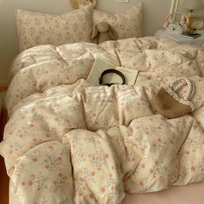 91家纺网 家纺一手货源 找家纺 贝扬思家纺 2025新款云感双层纱印花四件套 序曲-粉