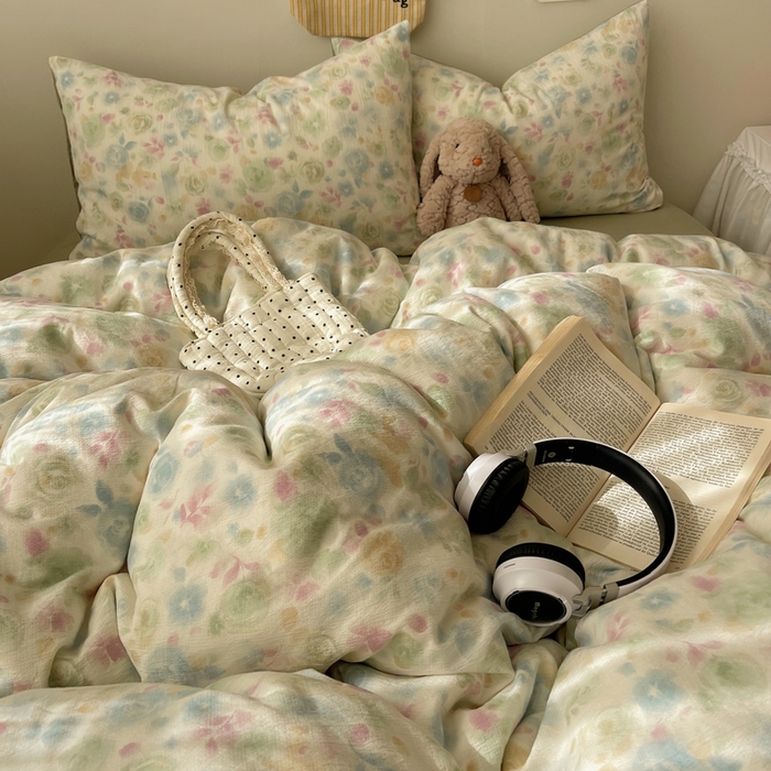 91家纺网 家纺一手货源 找家纺 贝扬思家纺 2025新款云感双层纱印花四件套 栀子花信