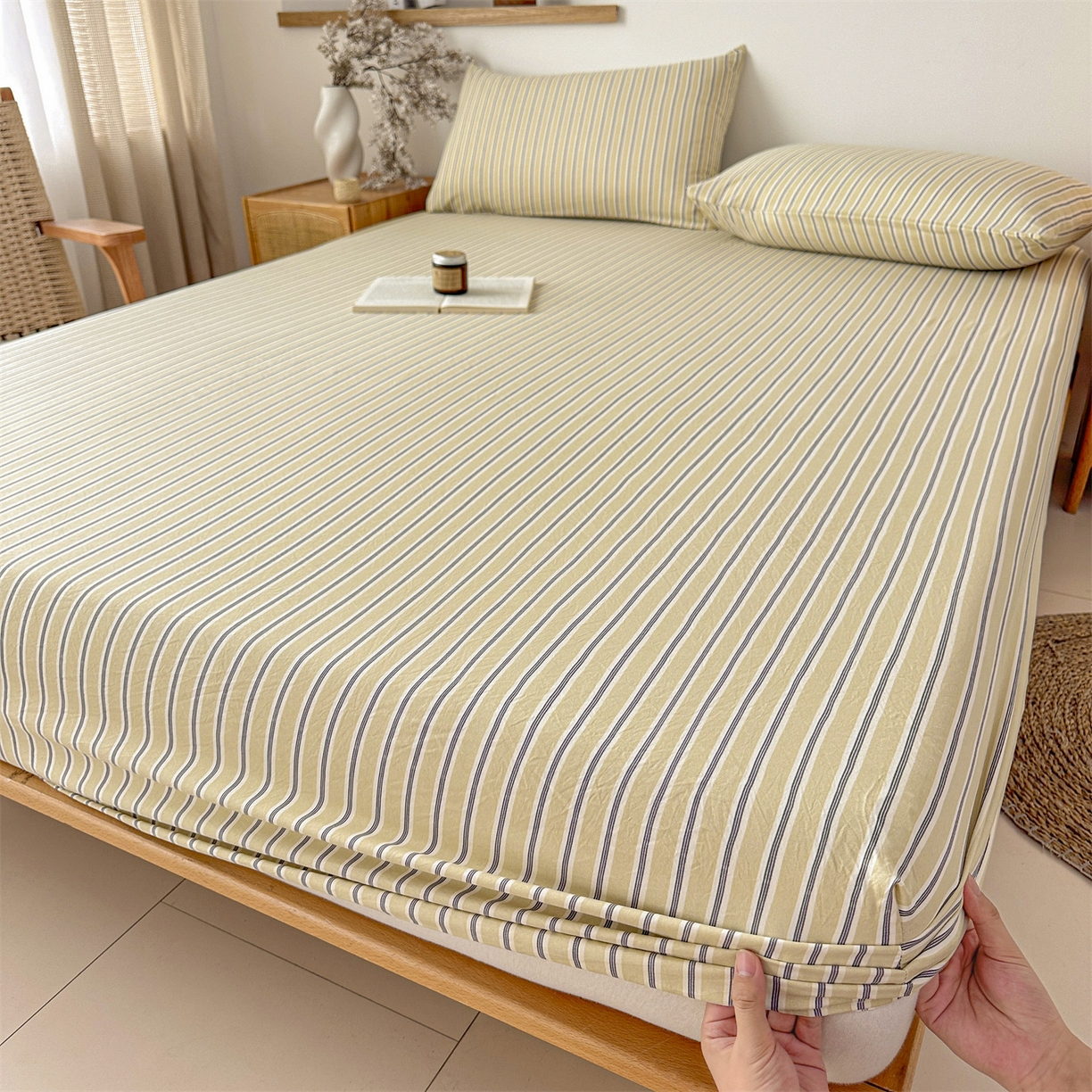 91家纺网 家纺一手货源 找家纺 盛秋家纺 2025新款A类水洗棉格子印花床笠单品床笠单件单床笠 泡芙黄