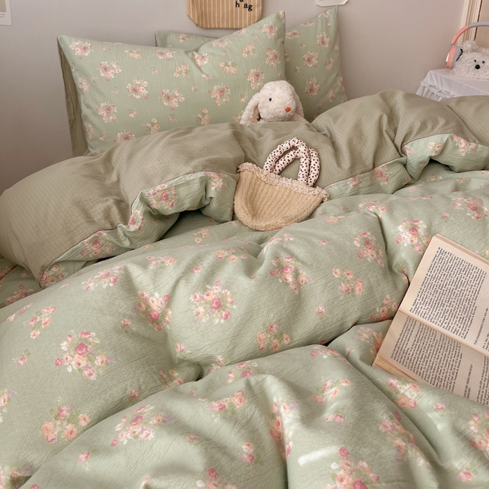 91家纺网 家纺一手货源 找家纺 贝扬思家纺 2025新款云感双层纱印花四件套 奶油气泡