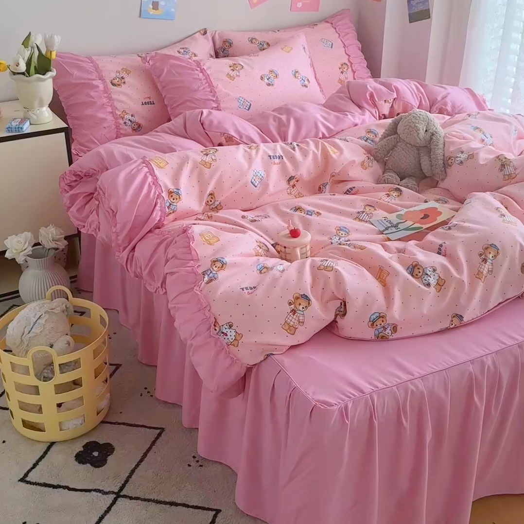 91家纺网 家纺一手货源 找家纺 优卡迪家纺馆 2025新款A类针织棉有氧双层纱花边款四件套 童趣