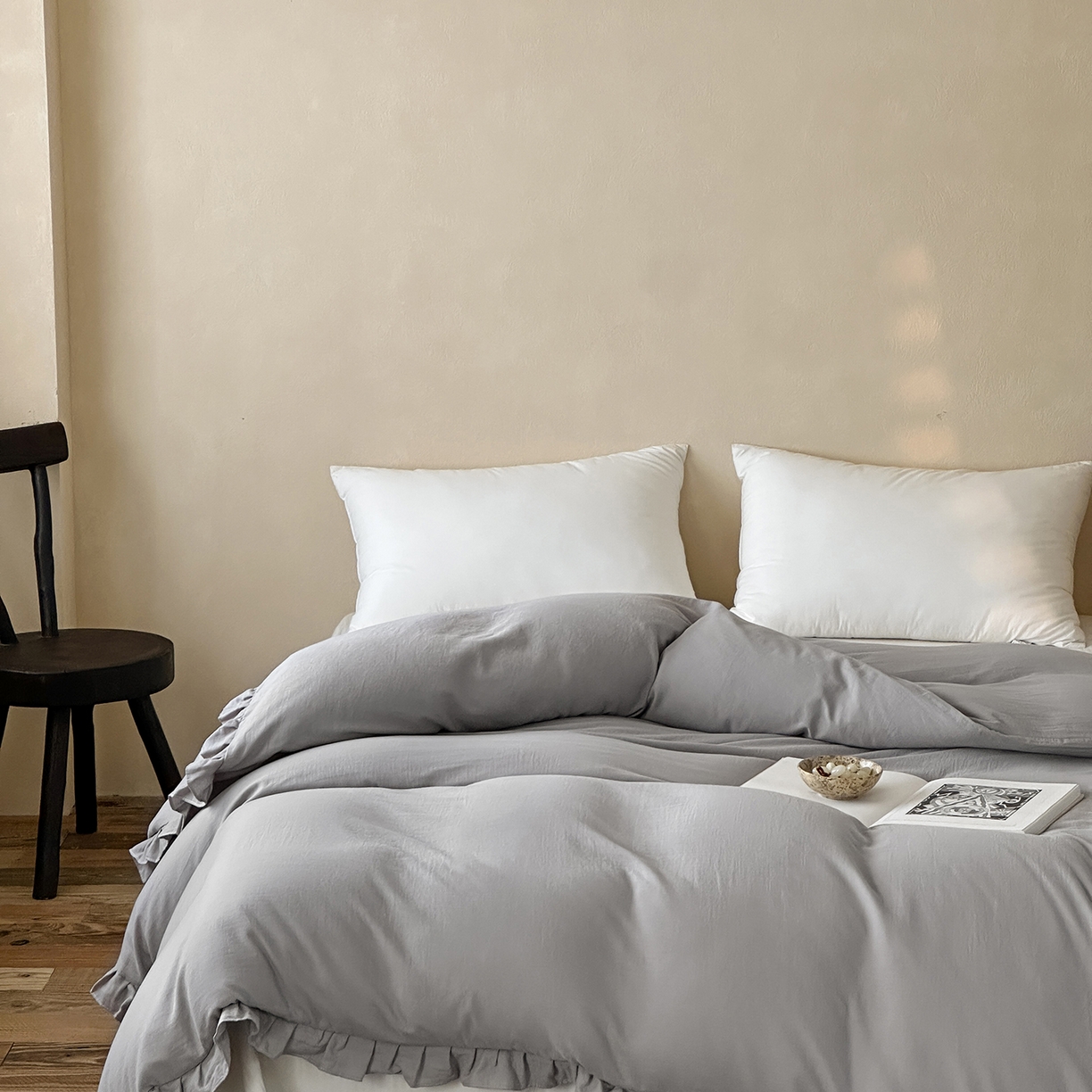 91家纺网 家纺一手货源 找家纺 三味舒屋 2025新款花边美学全棉双层纱单品单被套 浅花灰