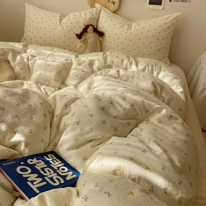 91家纺网 家纺一手货源 找家纺 贝扬思家纺 2025新款云感双层纱印花四件套 樱桃布丁