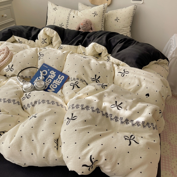 91家纺网 家纺一手货源 找家纺 贝扬思家纺 2025新款云感双层纱印花四件套 美梦结