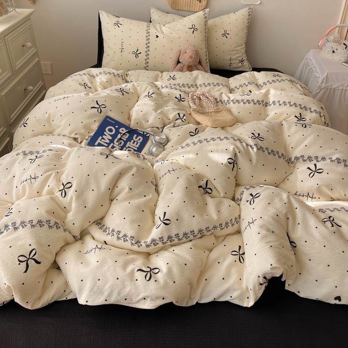 91家纺网 家纺一手货源 找家纺 贝扬思家纺 2025新款云感双层纱印花四件套 美梦结