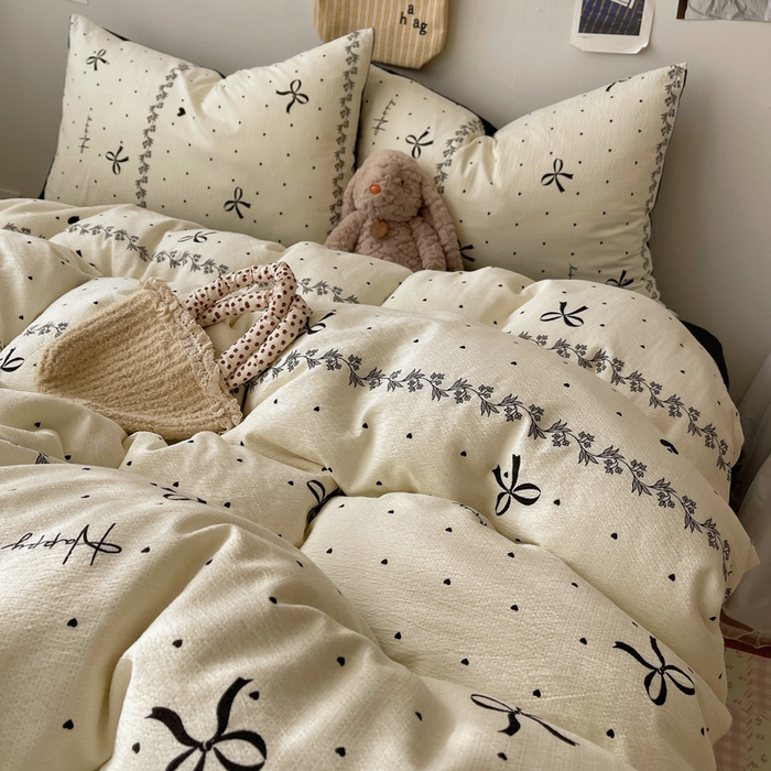 91家纺网 家纺一手货源 找家纺 贝扬思家纺 2025新款云感双层纱印花四件套 美梦结