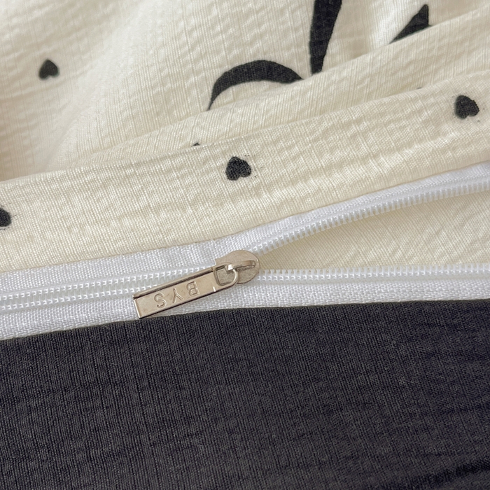 91家纺网 家纺一手货源 找家纺 贝扬思家纺 2025新款云感双层纱印花四件套 美梦结