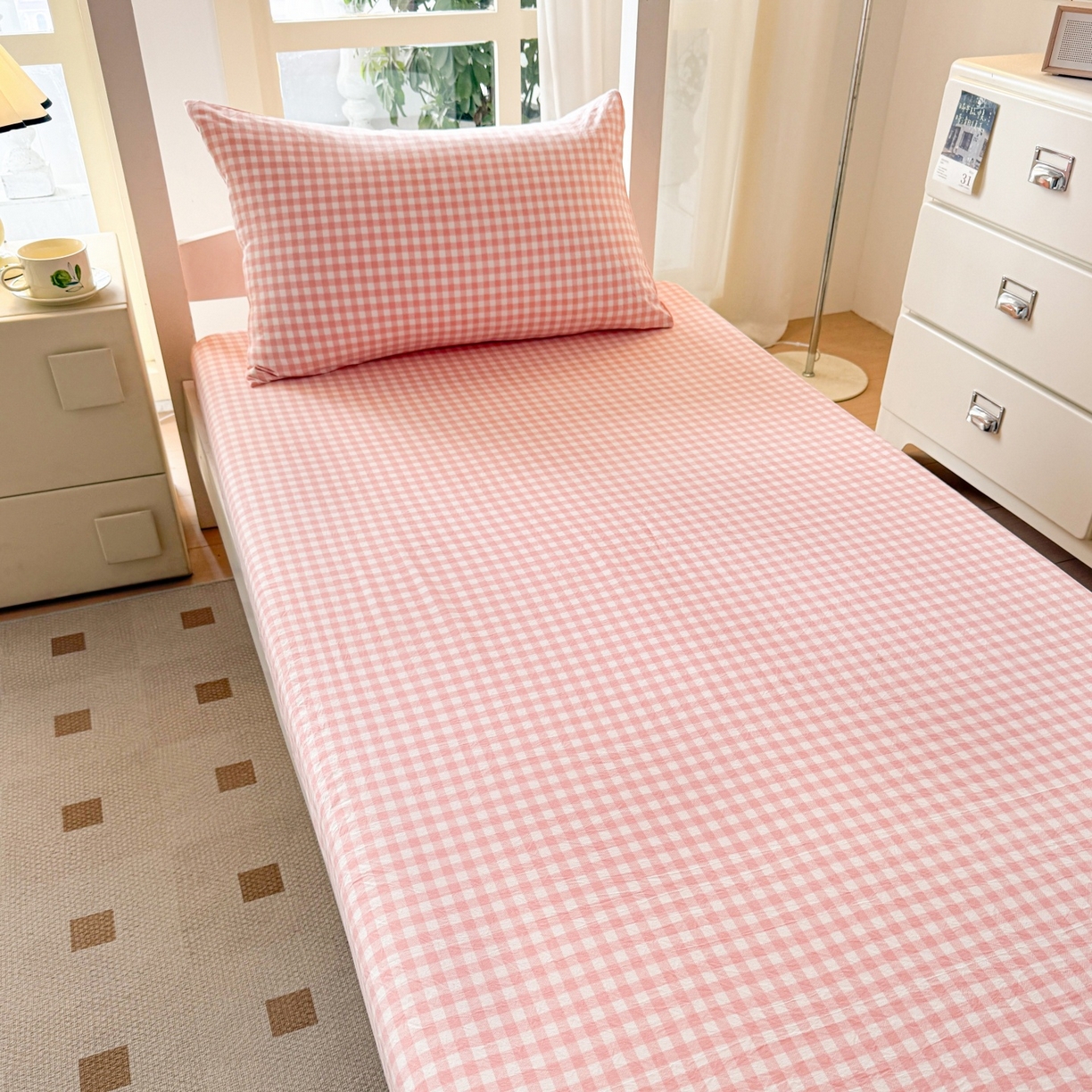 91家纺网 家纺一手货源 找家纺 盛秋家纺 2025新款A类水洗棉格子印花床笠单品床笠单件单床笠 粉小格