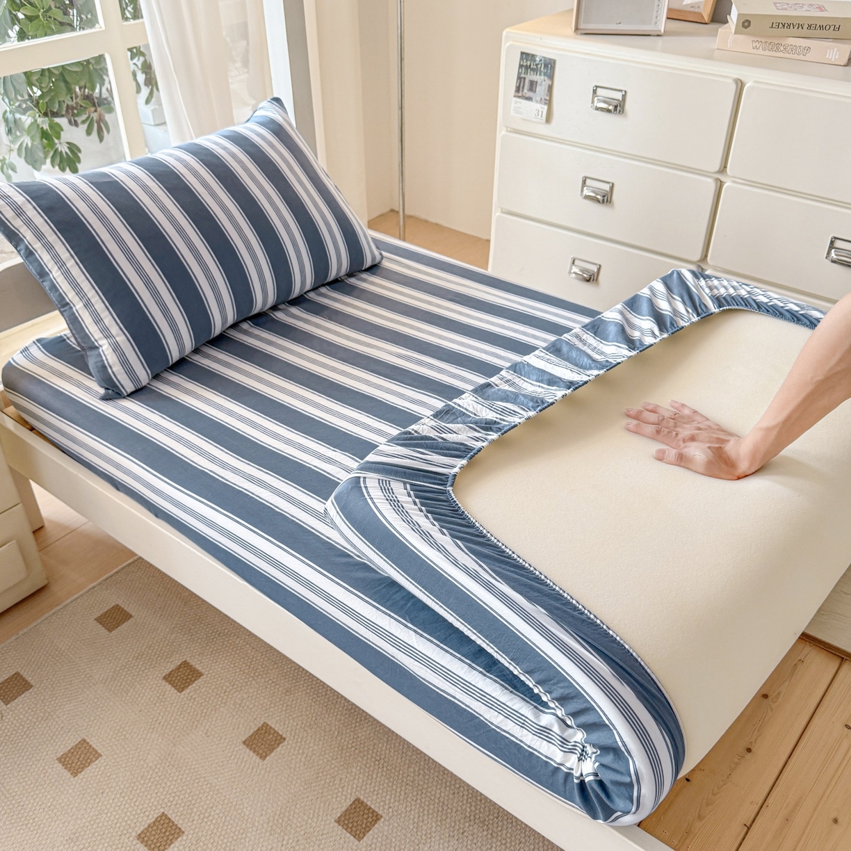 91家纺网 家纺一手货源 找家纺 盛秋家纺 2025新款A类水洗棉格子印花床笠单品床笠单件单床笠 黑灰中条