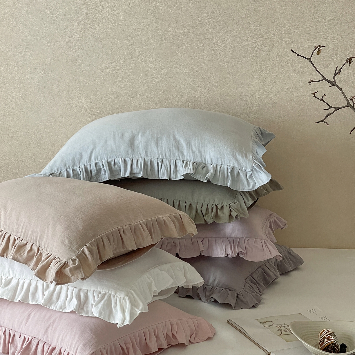 91家纺网 家纺一手货源 找家纺 三味舒屋 2025新款花边美学全棉双层纱单品单枕套 组合图仅供展示