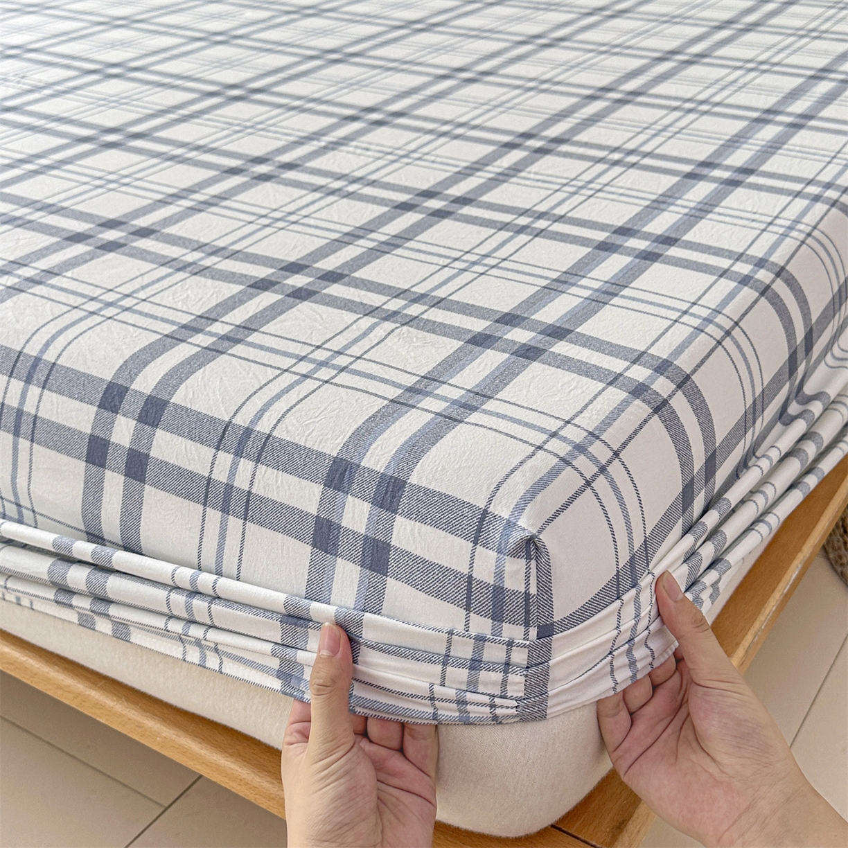 91家纺网 家纺一手货源 找家纺 盛秋家纺 2025新款A类水洗棉格子印花床笠单品床笠单件单床笠 蓝调