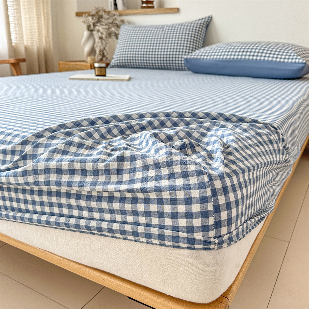 91家纺网 家纺一手货源 找家纺 盛秋家纺 2025新款A类水洗棉格子印花床笠单品床笠单件单床笠 蓝小格