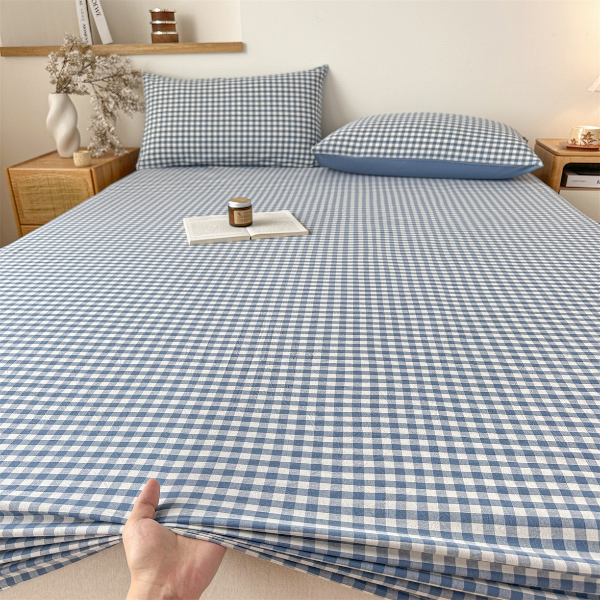 91家纺网 家纺一手货源 找家纺 盛秋家纺 2025新款A类水洗棉格子印花床笠单品床笠单件单床笠 蓝小格