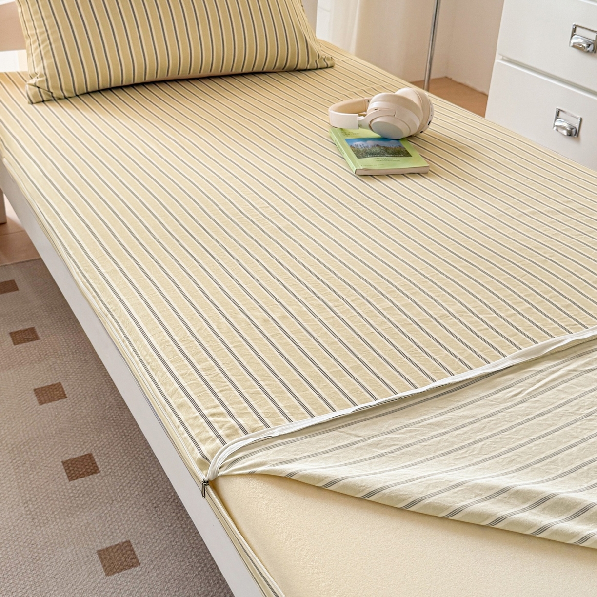 91家纺网 家纺一手货源 找家纺 盛秋家纺 2025新款A类水洗棉格子印花床笠单品床笠单件单床笠 泡芙黄