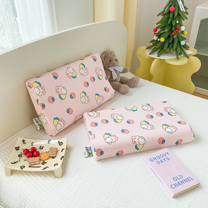 91家纺网 家纺一手货源 找家纺 美丽折家纺 2025新款A类全棉儿童乳胶枕枕头枕芯 草莓兔 30x50cm/只（乳胶枕芯+外套+内套）