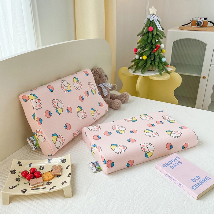 91家纺网 家纺一手货源 找家纺 美丽折家纺 2025新款A类全棉儿童乳胶枕枕头枕芯 草莓兔 30x50cm/只（乳胶枕芯+外套+内套）