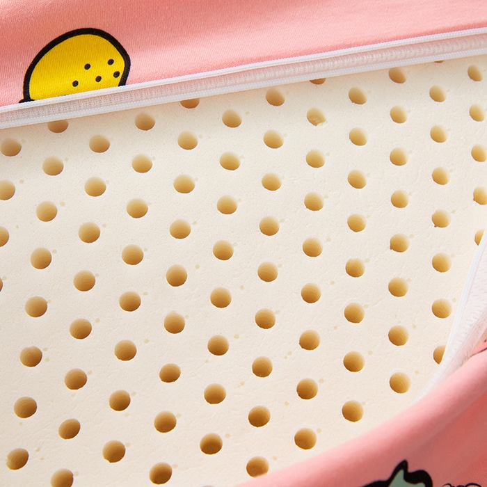 91家纺网 家纺一手货源 找家纺 美丽折家纺 2025新款A类全棉儿童乳胶枕枕头枕芯 草莓小熊 30x50cm/只（乳胶枕芯+外套+内套）