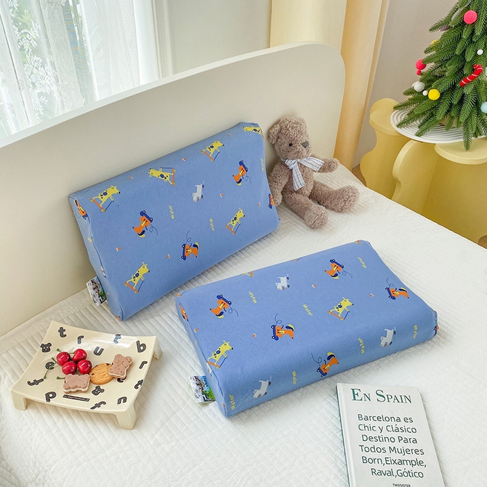 91家纺网 家纺一手货源 找家纺 美丽折家纺 2025新款A类全棉儿童乳胶枕枕头枕芯 滑板小狗 30x50cm/只（乳胶枕芯+外套+内套）