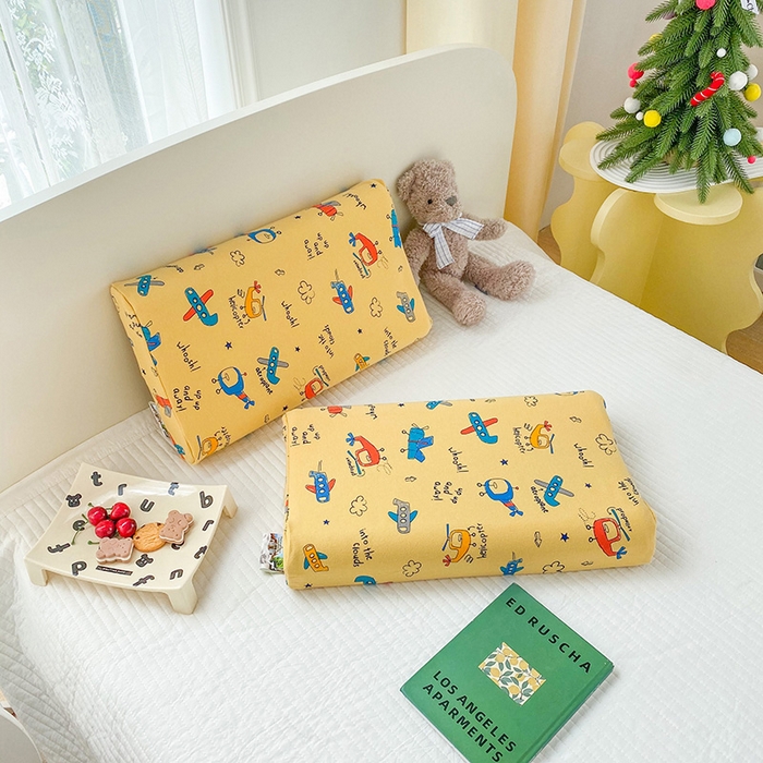 91家纺网 家纺一手货源 找家纺 美丽折家纺 2025新款A类全棉儿童乳胶枕枕头枕芯 梦想飞机 30x50cm/只（乳胶枕芯+外套+内套）