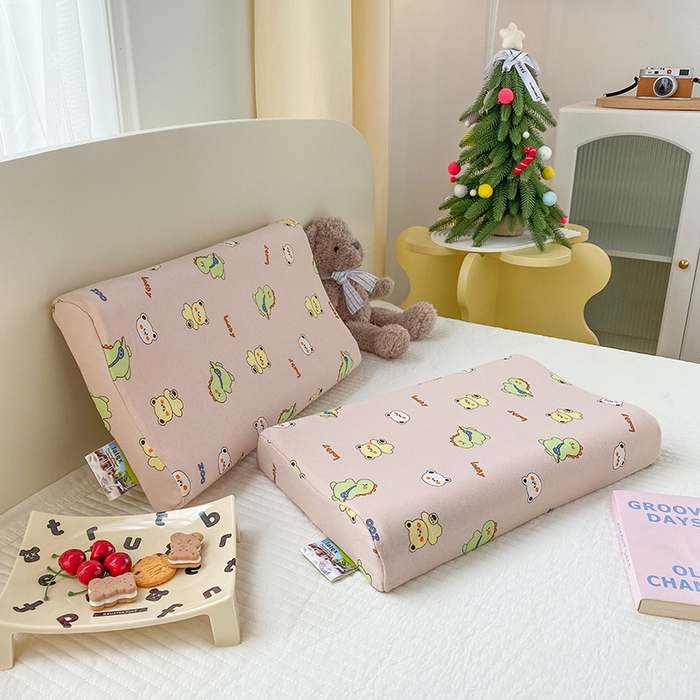 91家纺网 家纺一手货源 找家纺 美丽折家纺 2025新款A类全棉儿童乳胶枕枕头枕芯 恐龙小熊-咖 30x50cm/只（乳胶枕芯+外套+内套）