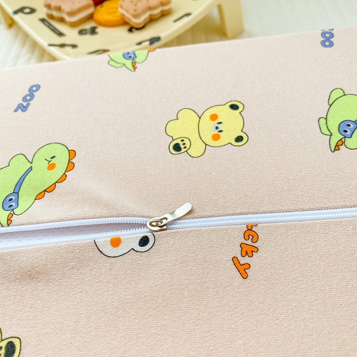 91家纺网 家纺一手货源 找家纺 美丽折家纺 2025新款A类全棉儿童乳胶枕枕头枕芯 恐龙小熊-咖 30x50cm/只（乳胶枕芯+外套+内套）