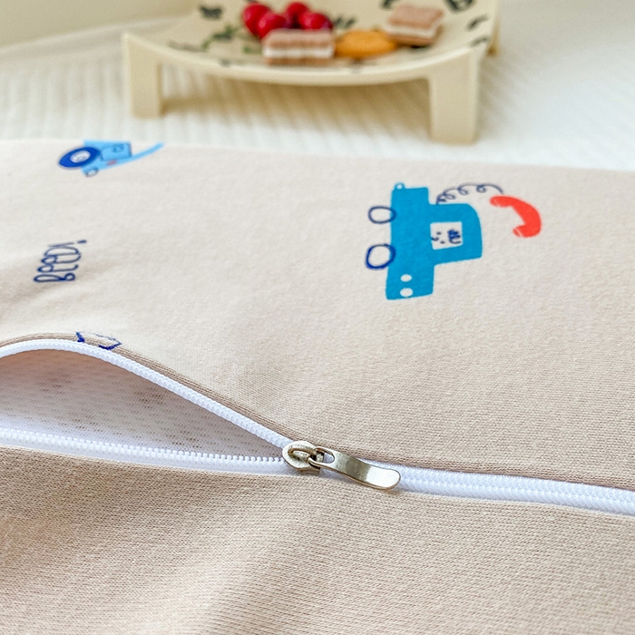 91家纺网 家纺一手货源 找家纺 美丽折家纺 2025新款A类全棉儿童乳胶枕枕头枕芯 米色工程车 30x50cm/只（乳胶枕芯+外套+内套）