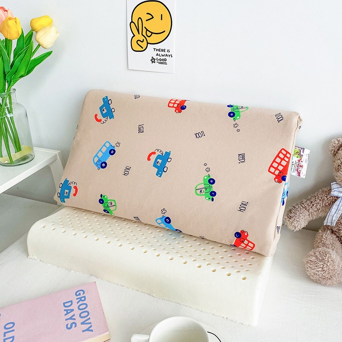 91家纺网 家纺一手货源 找家纺 美丽折家纺 2025新款A类全棉儿童乳胶枕枕头枕芯 米色工程车 30x50cm/只（乳胶枕芯+外套+内套）