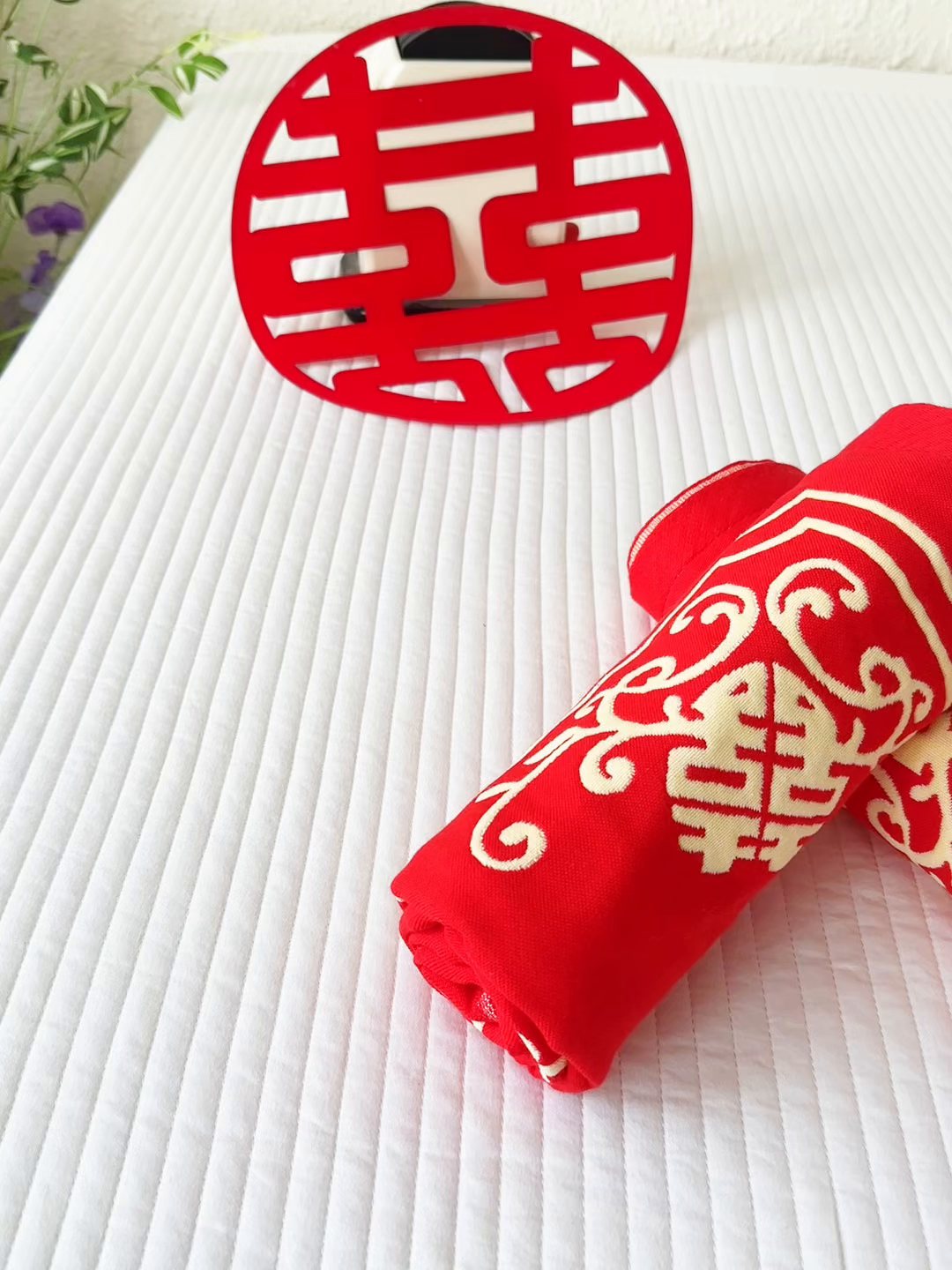 91家纺网 家纺一手货源 找家纺 悦然毛巾被 2025新款悦然三层大红枕巾婚庆三层全棉纯棉纱布枕巾 红妆喜事 52x78cm枕巾一只