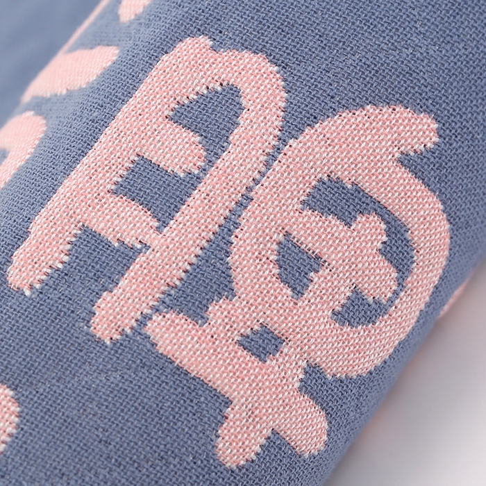 91家纺网 家纺一手货源 找家纺 娇兰毛巾 2025新款7A抗菌A类多层枕巾（加绑带） 顺利发财蓝 78*52cm/个