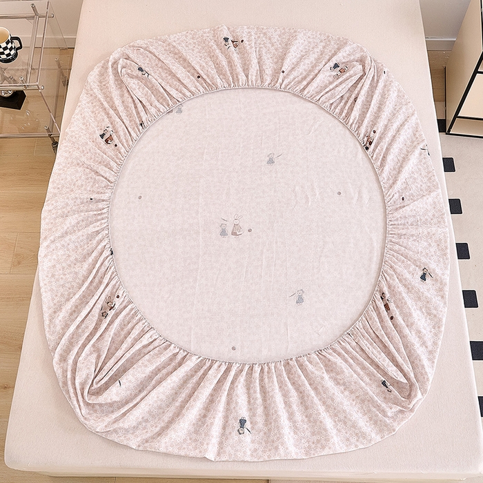 91家纺网 家纺一手货源 找家纺 锦罗绣 2025新款全棉双层纱印花系列单床笠 兔兔日记