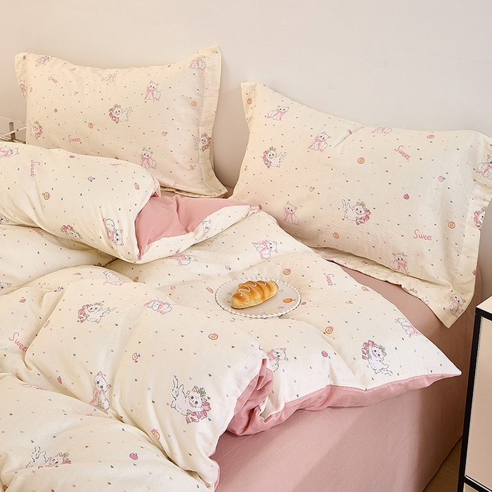 91家纺网 家纺一手货源 找家纺 2025新款全棉双层纱印花四件套（第二批）精灵猫咪