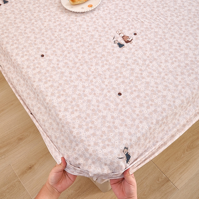 91家纺网 家纺一手货源 找家纺 锦罗绣 2025新款全棉双层纱印花系列单床笠 兔兔日记