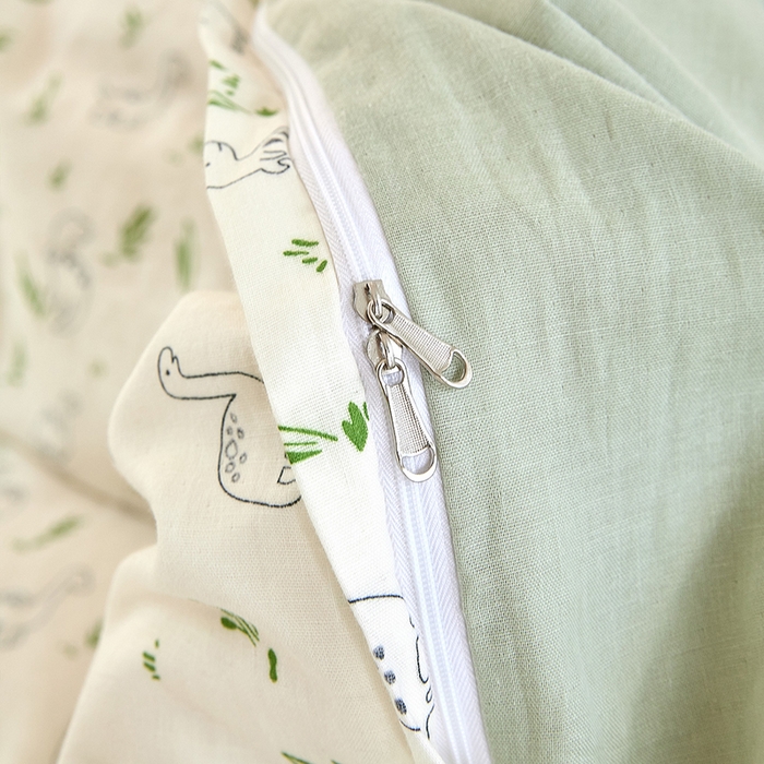 91家纺网 家纺一手货源 找家纺 2025新款全棉双层纱印花四件套（第二批）迷你龙