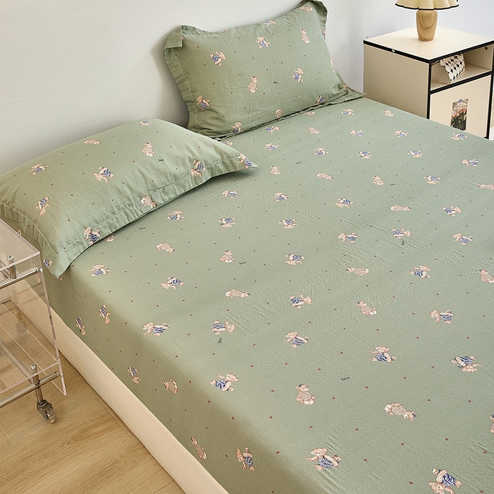 91家纺网 家纺一手货源 找家纺 锦罗绣 2025新款全棉双层纱印花系列单床笠 爱乐熊