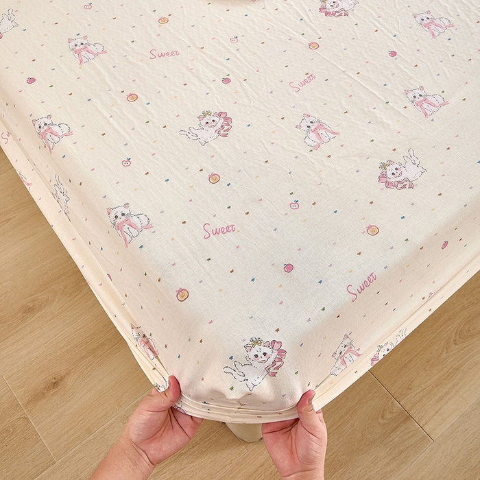 91家纺网 家纺一手货源 找家纺 锦罗绣 2025新款全棉双层纱印花系列单床笠 精灵猫咪