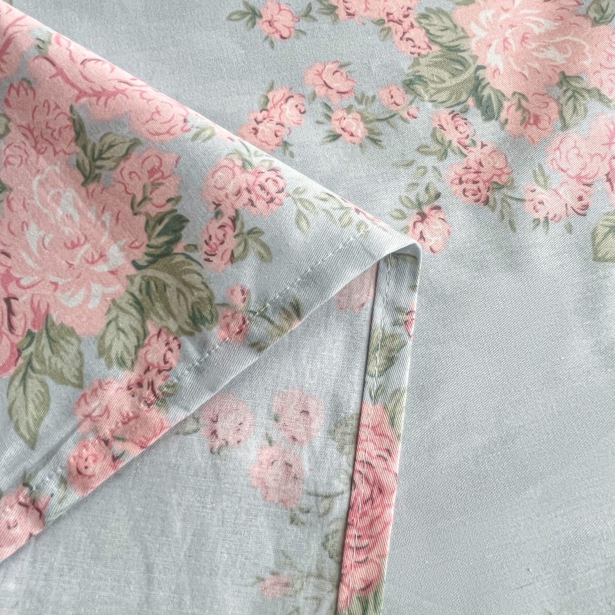 91家纺网 家纺一手货源 找家纺 金盛纺 2025新款13372全棉印花单品床单 苏菲-兰