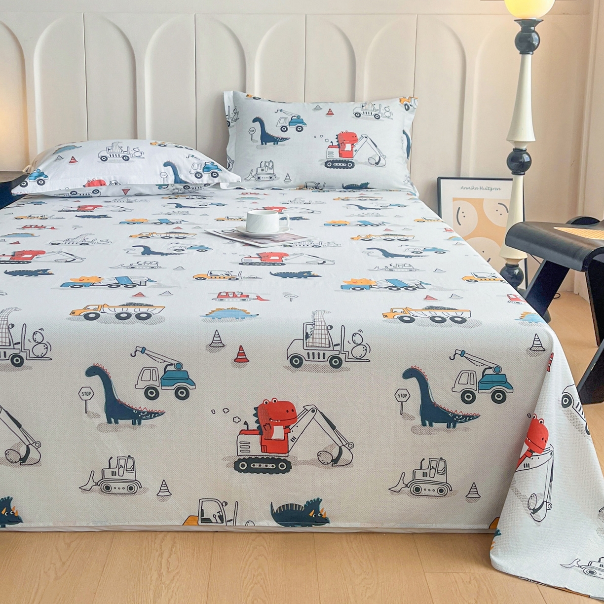 91家纺网 家纺一手货源 找家纺 金盛纺 2025新款13372全棉印花单品床单 顽皮恐龙