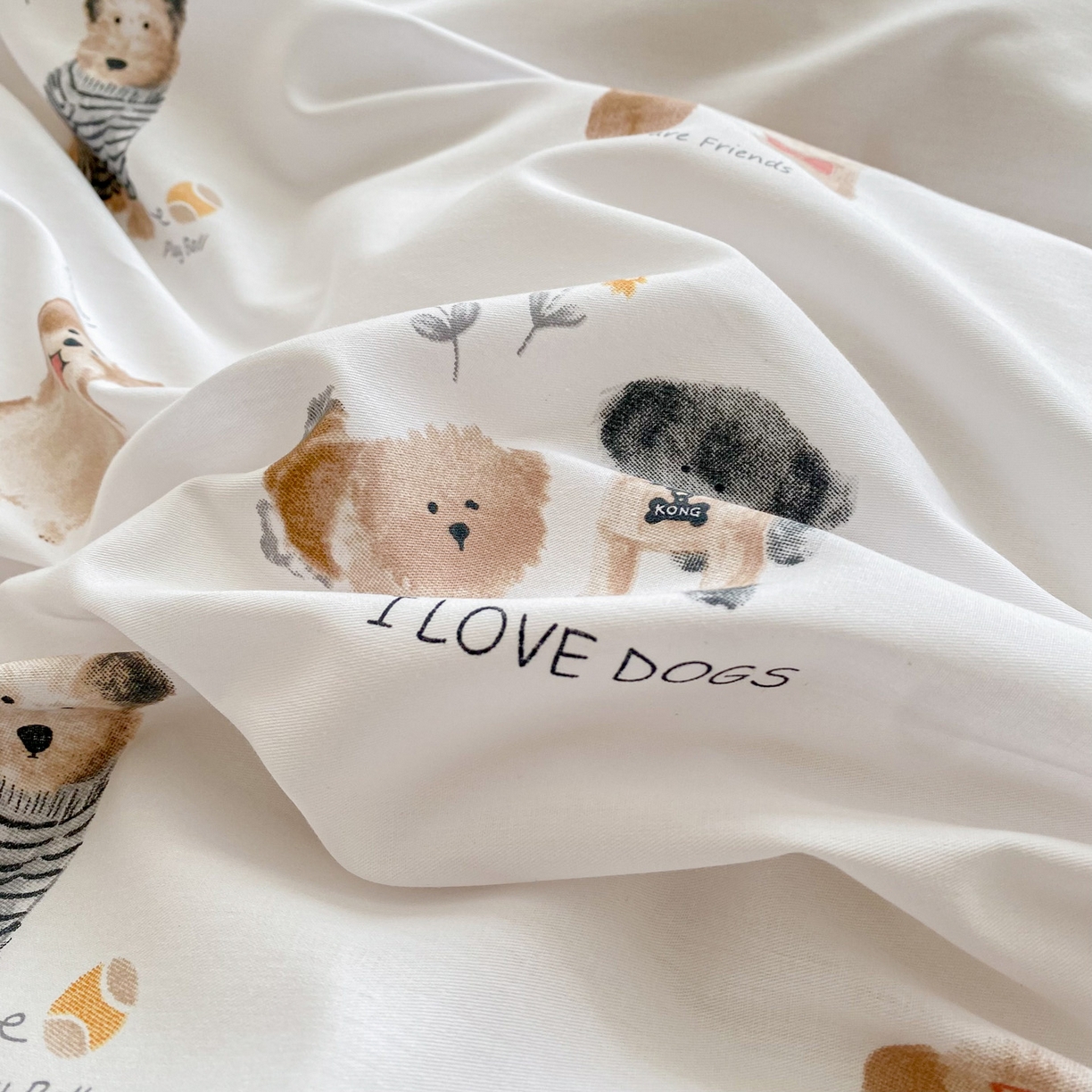 91家纺网 家纺一手货源 找家纺 金盛纺 2025新款13372全棉印花单品被套 欢乐家族