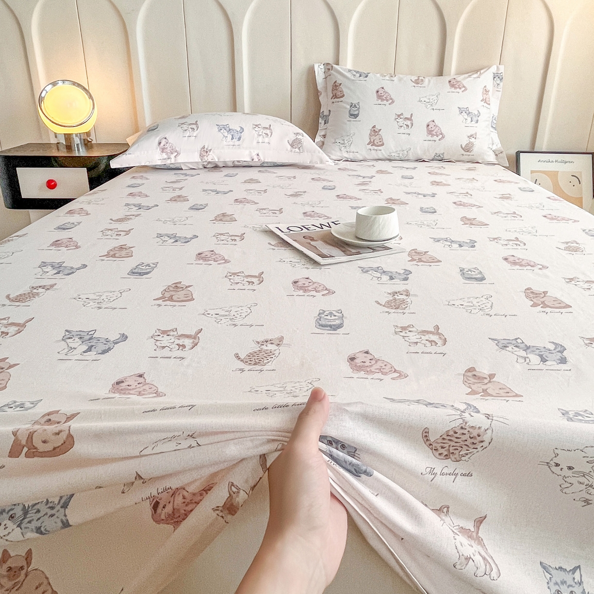 91家纺网 家纺一手货源 找家纺 金盛纺 2025新款13372全棉印花单品床单 治愈猫