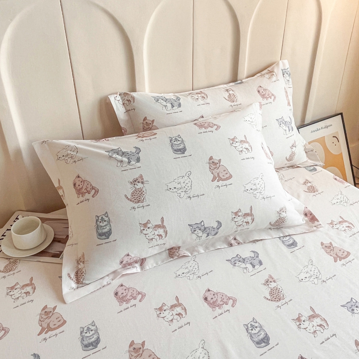 91家纺网 家纺一手货源 找家纺 金盛纺 2025新款13372全棉印花单品床单 治愈猫